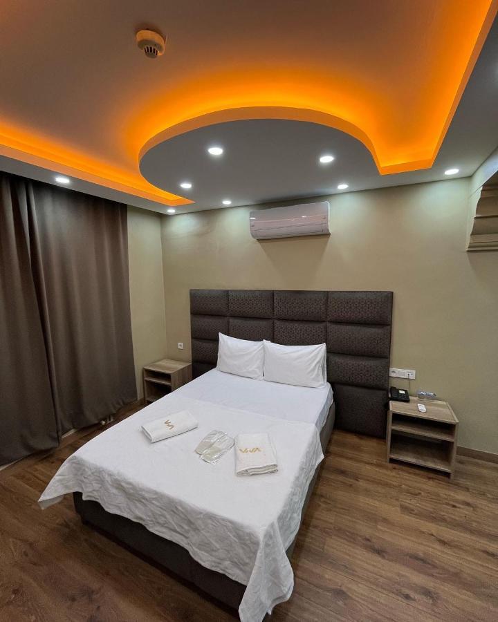 Kadikoey Viva Hotel & Suites Istanbul Bagian luar foto