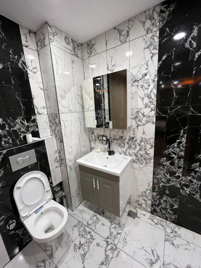 Kadikoey Viva Hotel & Suites Istanbul Bagian luar foto