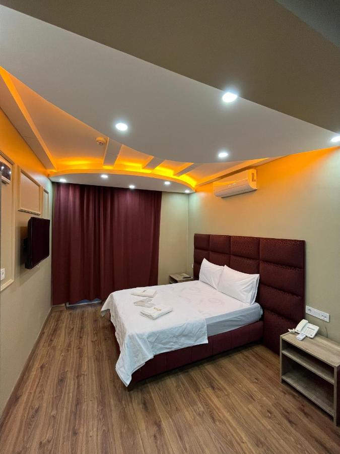 Kadikoey Viva Hotel & Suites Istanbul Bagian luar foto