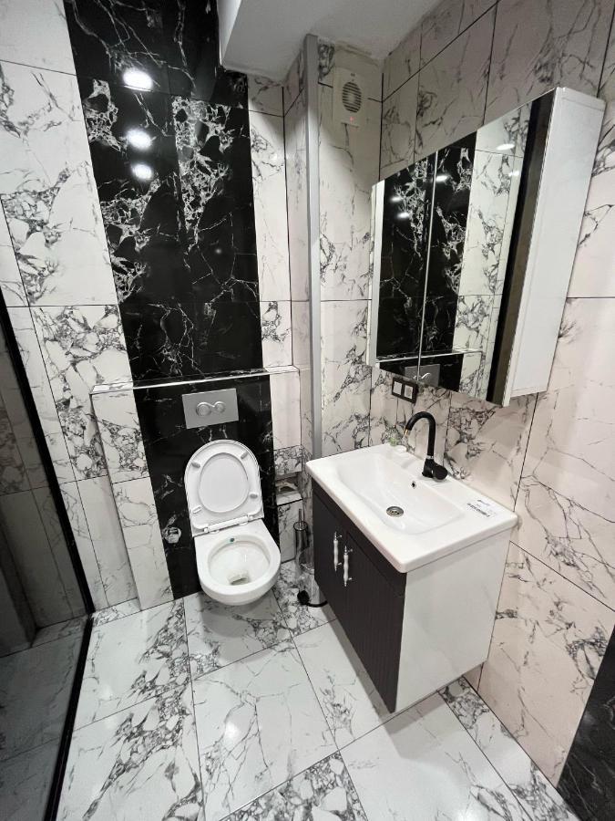 Kadikoey Viva Hotel & Suites Istanbul Bagian luar foto