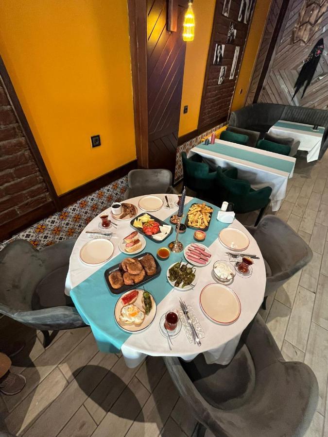 Kadikoey Viva Hotel & Suites Istanbul Bagian luar foto