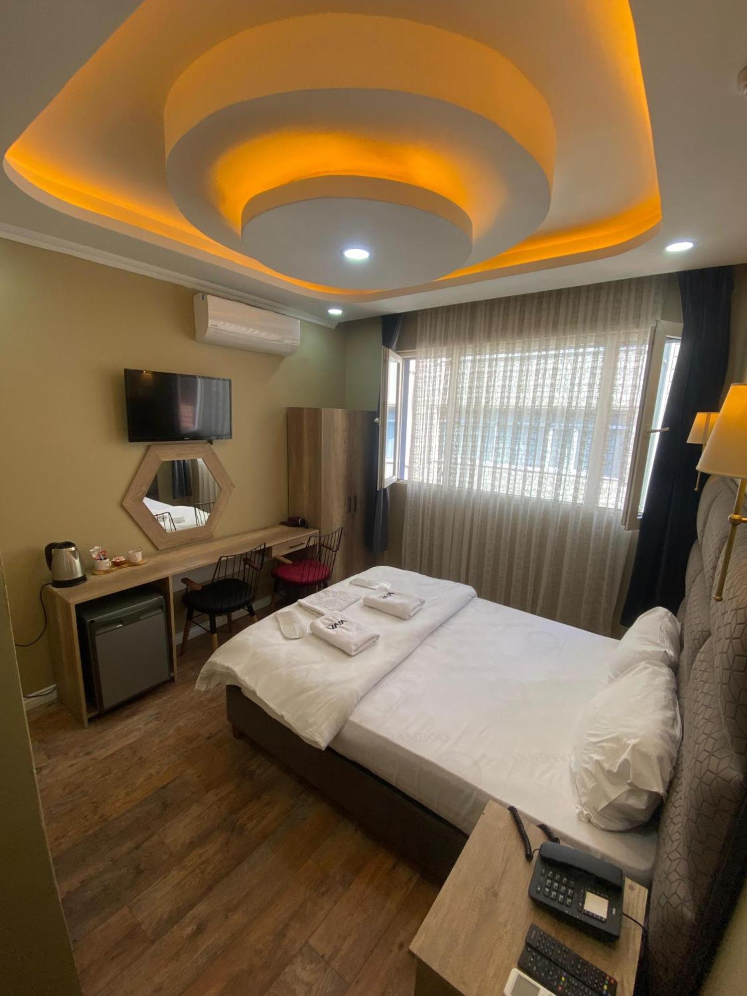 Kadikoey Viva Hotel & Suites Istanbul Bagian luar foto